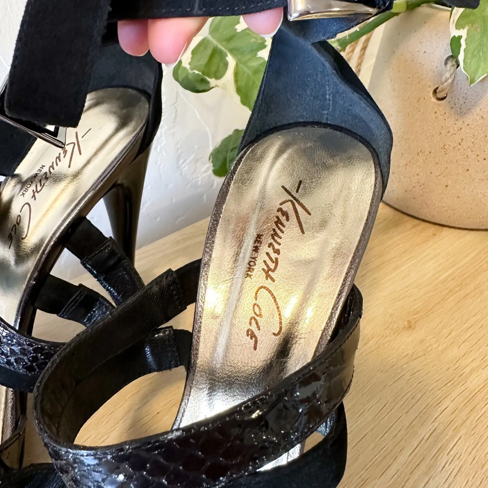 Kenneth‎ Cole | Y2K Vintage Leather Black Croc Embossed Strappy Heels, Size 7 - Image 3