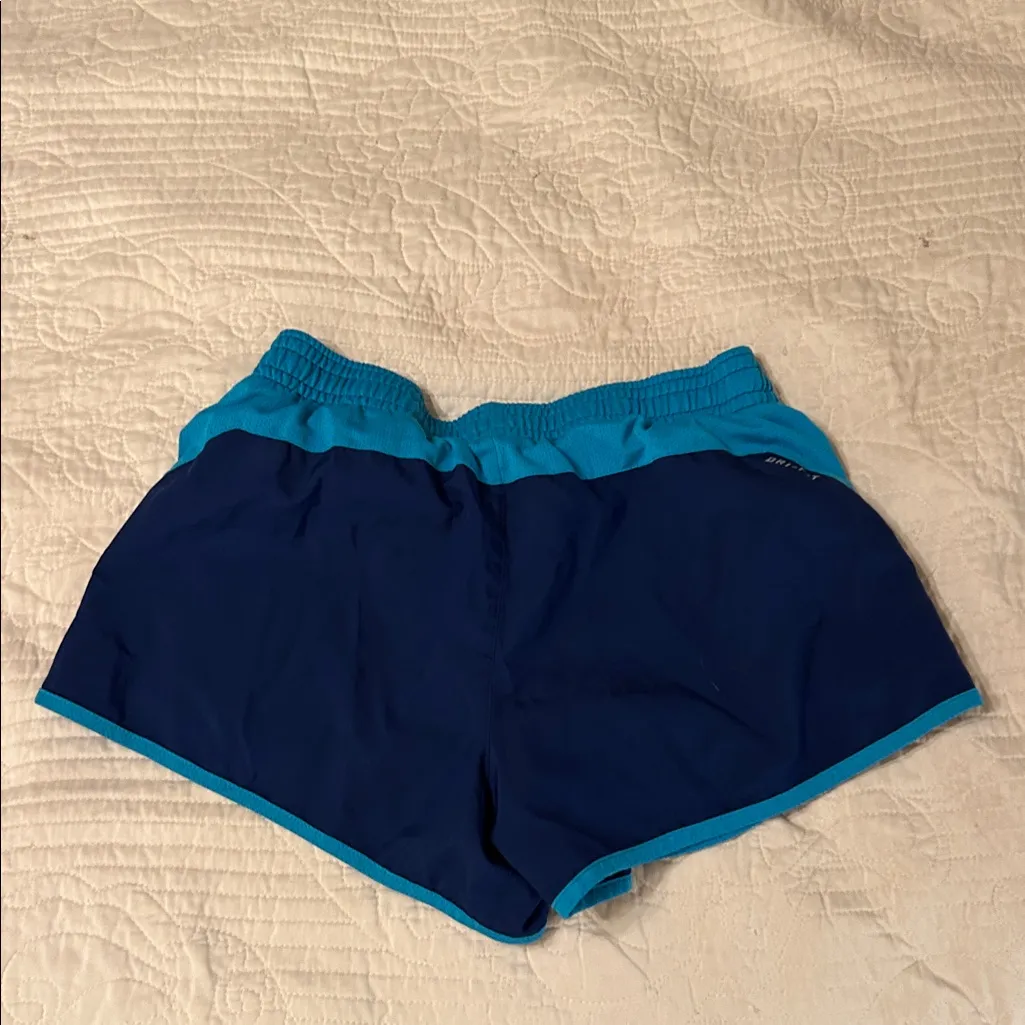 Nike Navy and Green Athletic Shorts for Running - Image 2