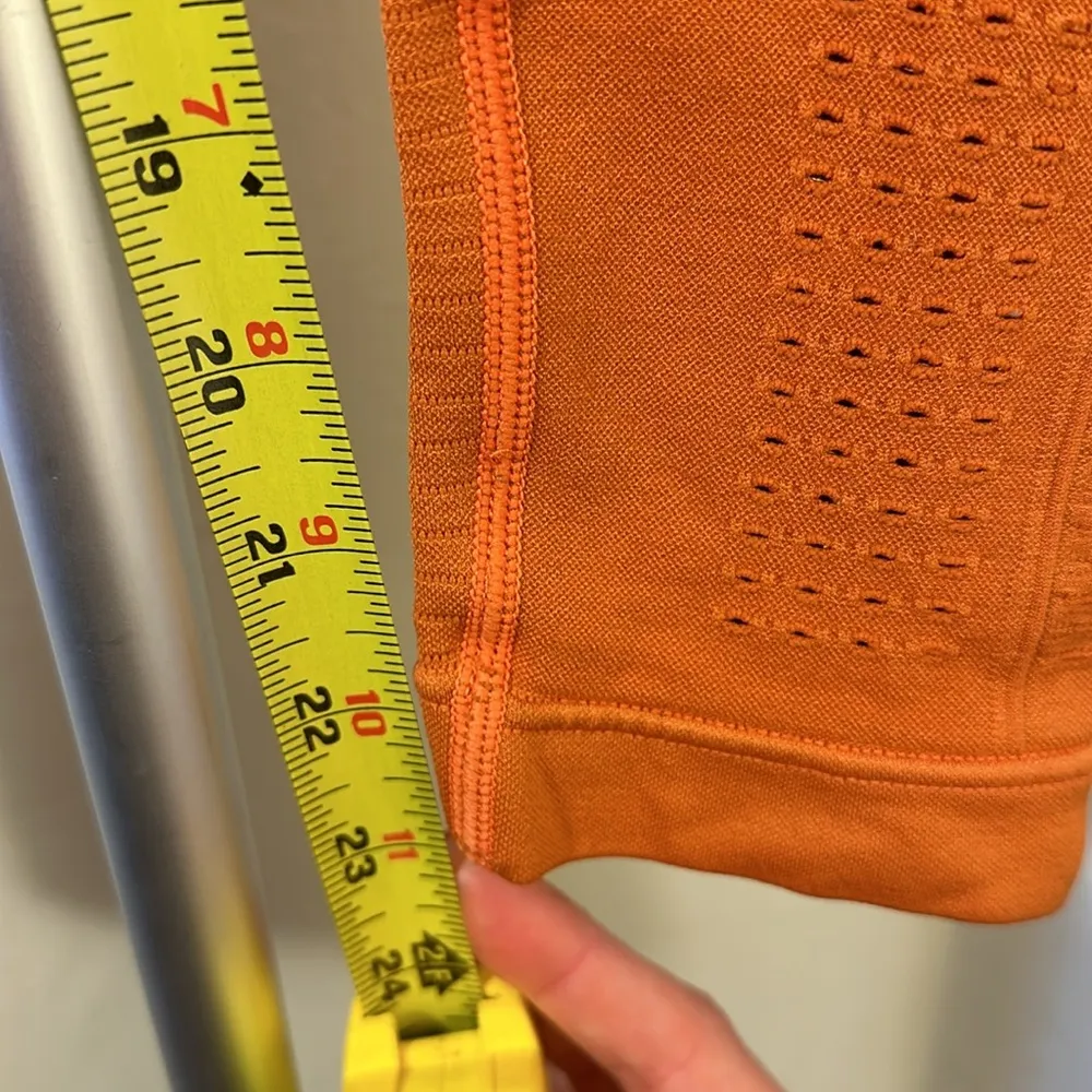 Gym Shark Flawless Knit Workout Leggings *cracking on the printed logo sz small - Image 8