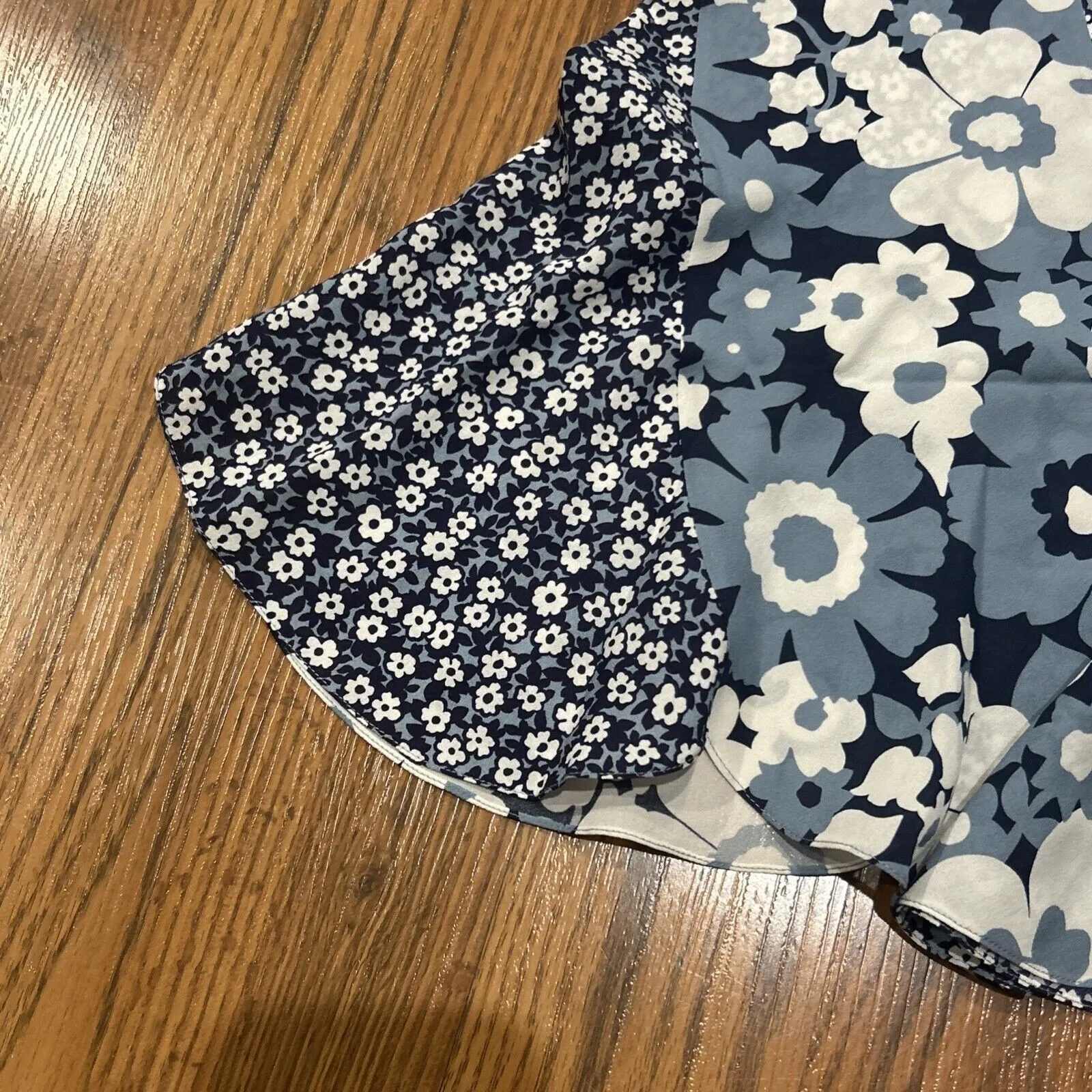 Michael Kors Collection Skirt Womens 6 Silk Floral Midi Navy Blue Semi Sheer - Image 4