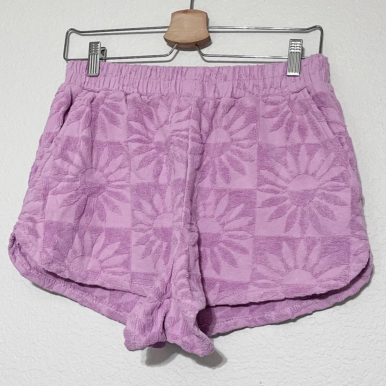 L Space Womens M Soleil Shorts Rosebud‎ Terry Cloth Drawstring Lounge Sunflower Purple Size M - Image 3