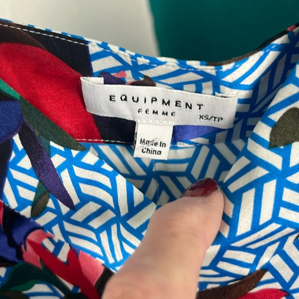 Equipment women’s size XS floral silk midi dress - Image 3