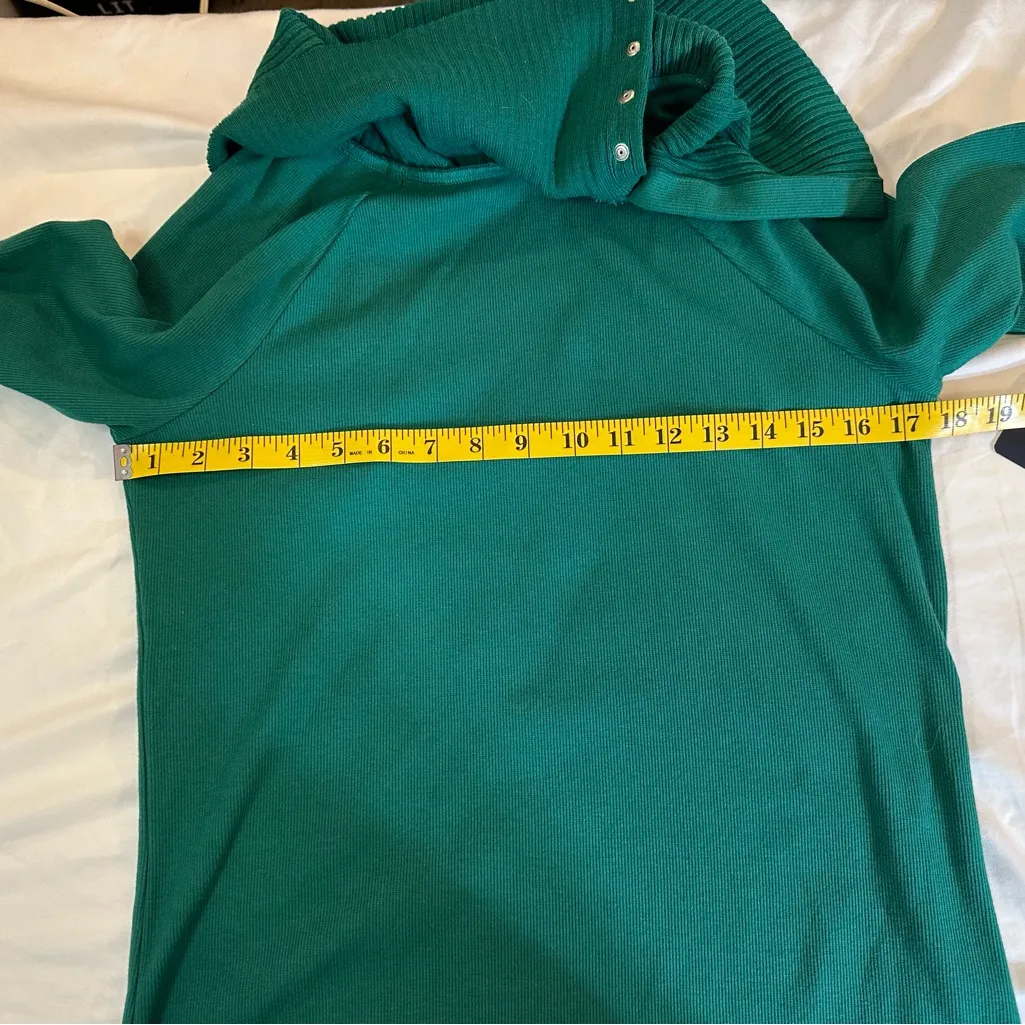 Rafaella Amazon Green Button Collar Sweater Womens Small Holiday Chic - Image 6