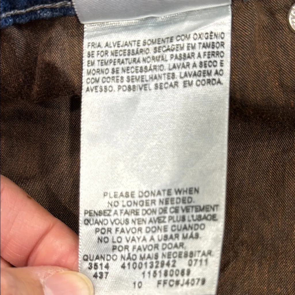 Levi's Superlow 518 Boot Cut Jeans with Flattering Silhouette, Size 9 - Image 8