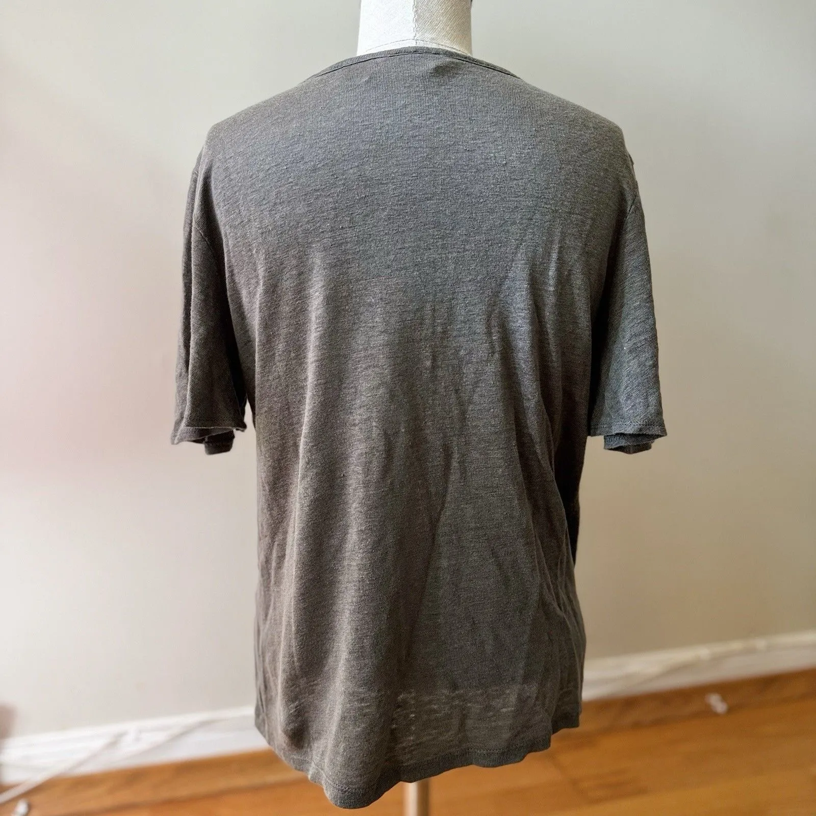 Christian Siriano Women’s 100% Linen Short Sleeve Pullover T - Image 2