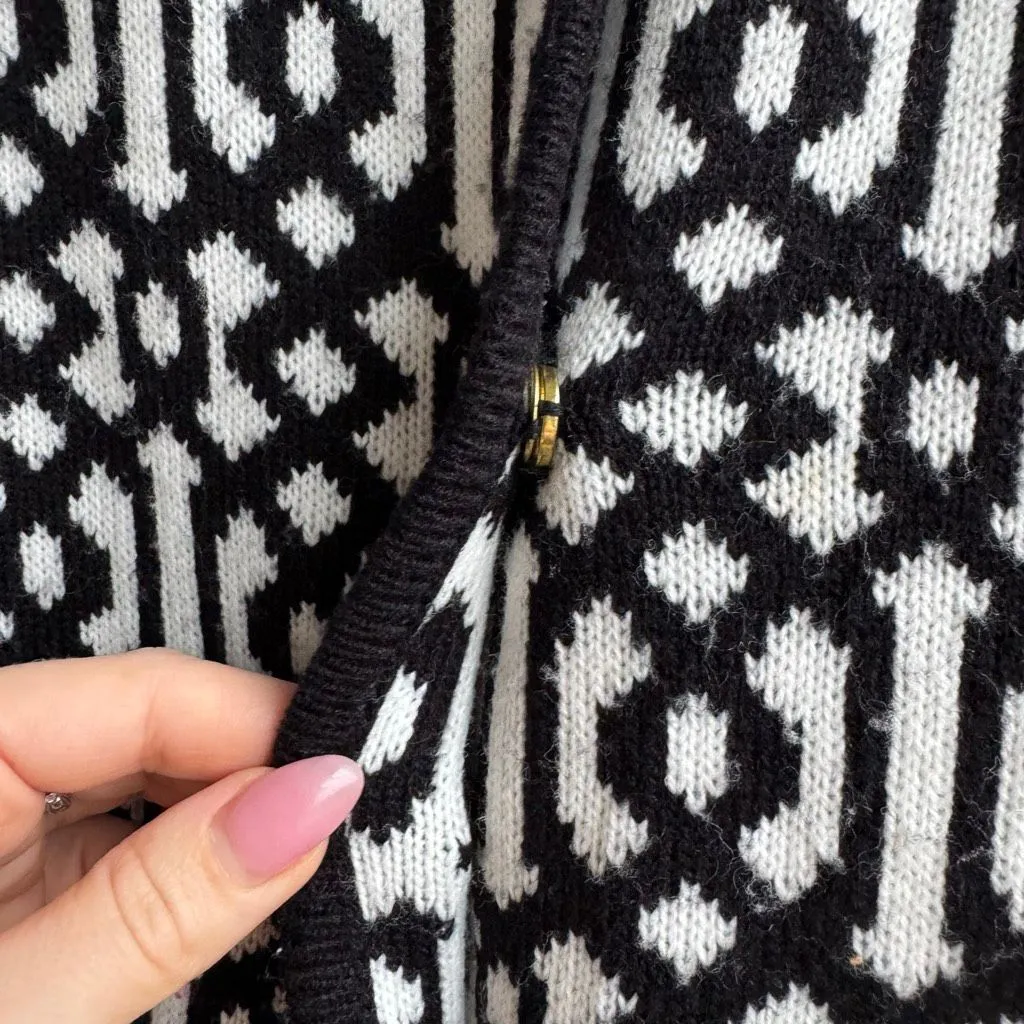 Anne Klein Womens Black White Long Cardigan Coat Gold Buckle Closure Size Small - Image 4