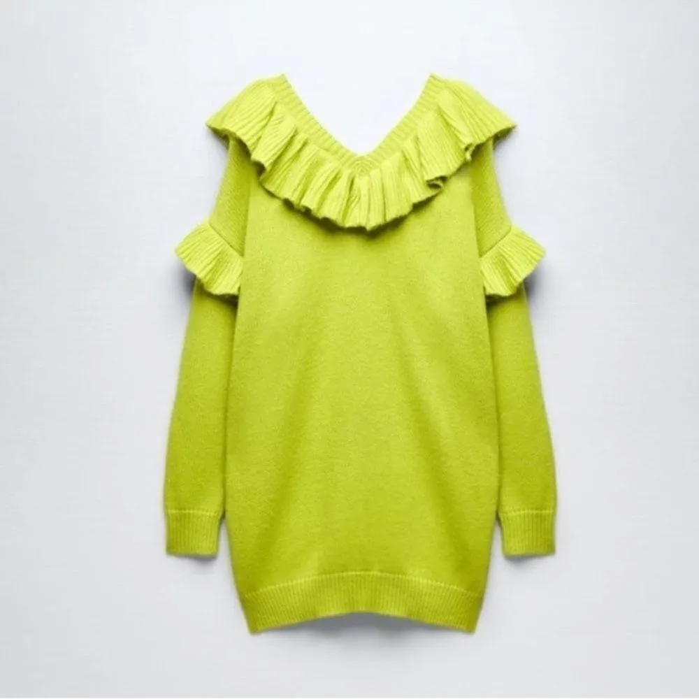 Zara Green Ruffled Long-sleeve Oversized Tunic Sweater(Size M-L) - Image 3