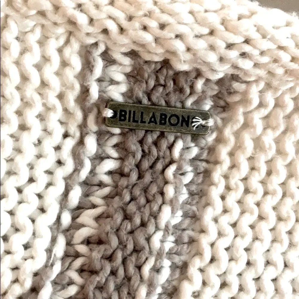 Billabong 🥰 striped sweater🥰- Med - Image 10