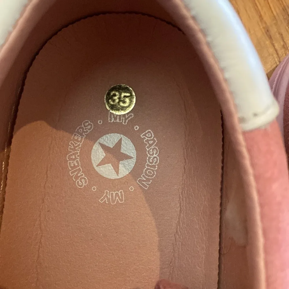 Matchboots ‘Rose Passion’ white leather pink suede lace up sneaker size 5 - Image 8