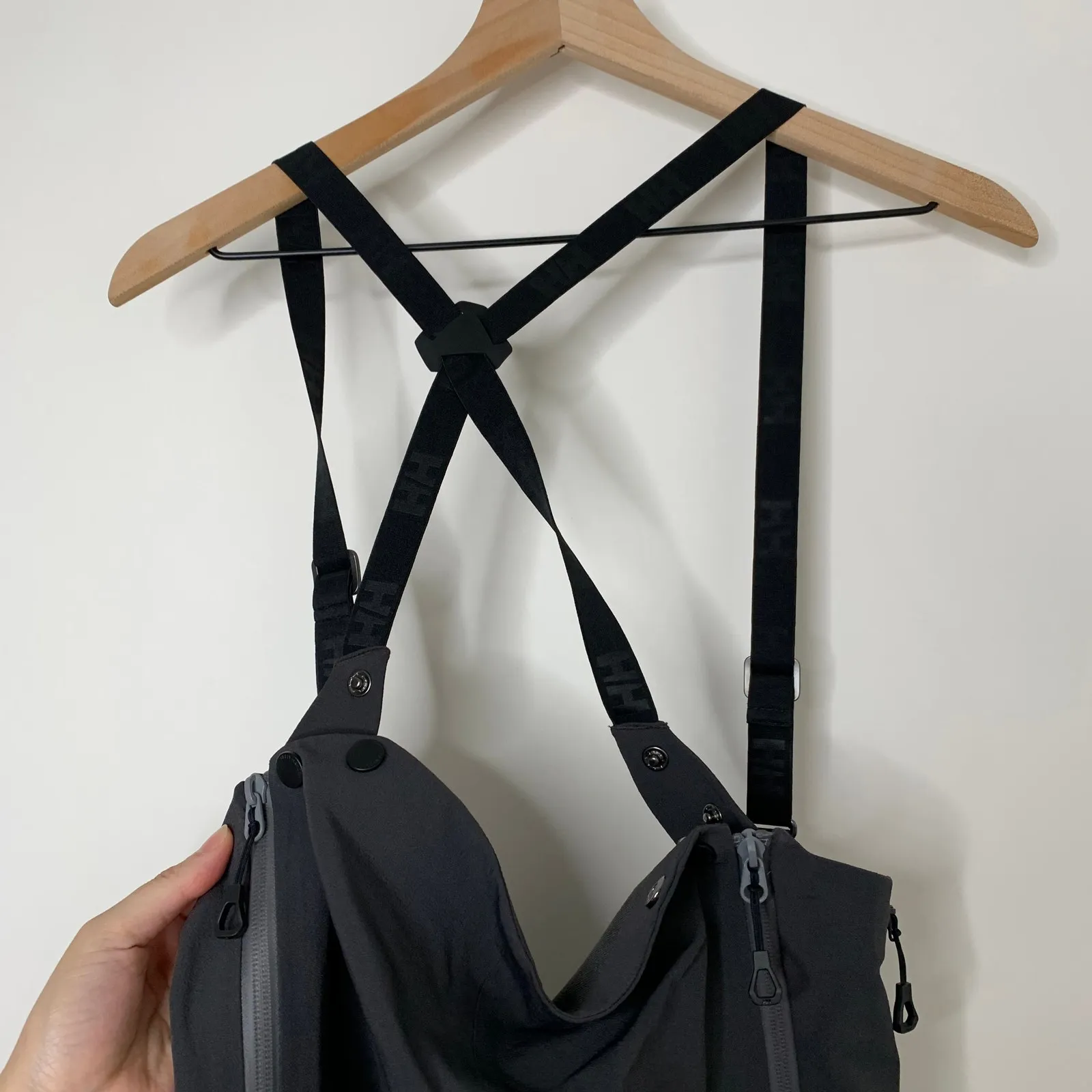 Helly Hansen HH Odin Mountain 3L Shell Bib Pants SnowPants Womens Medium - Image 4