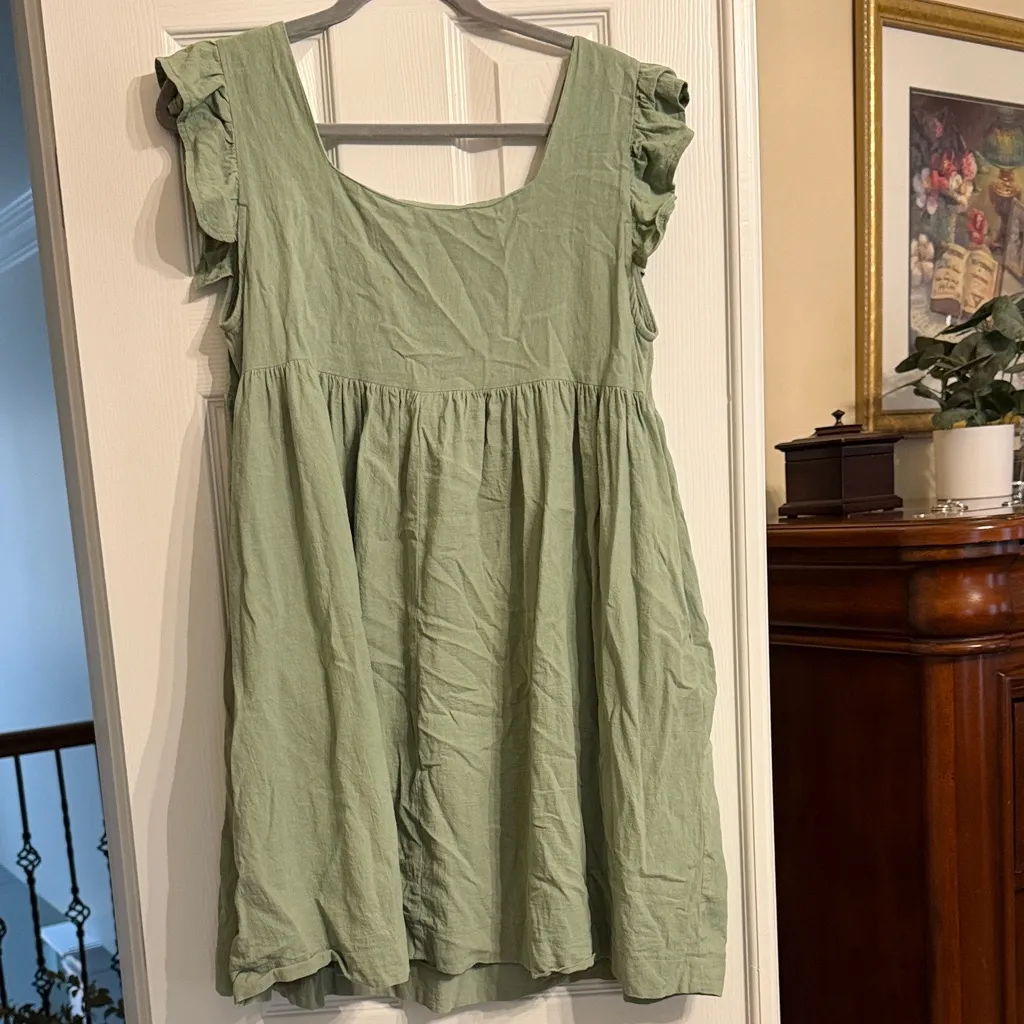 HYFVE Green Ruffle Sleeve Dress - Image 3