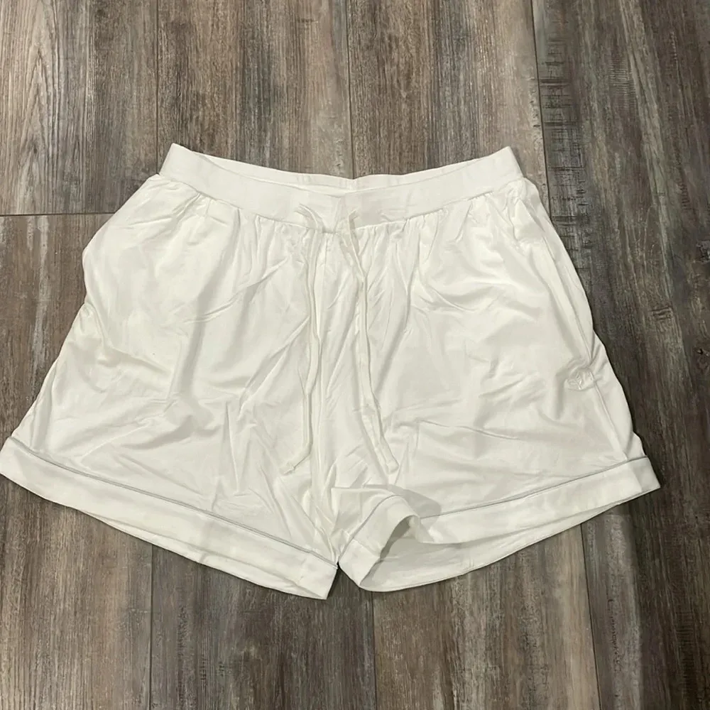 Cozy Earth Shorts Bamboo Pajama Bottoms in Ivory XXL NEW White - Image 3