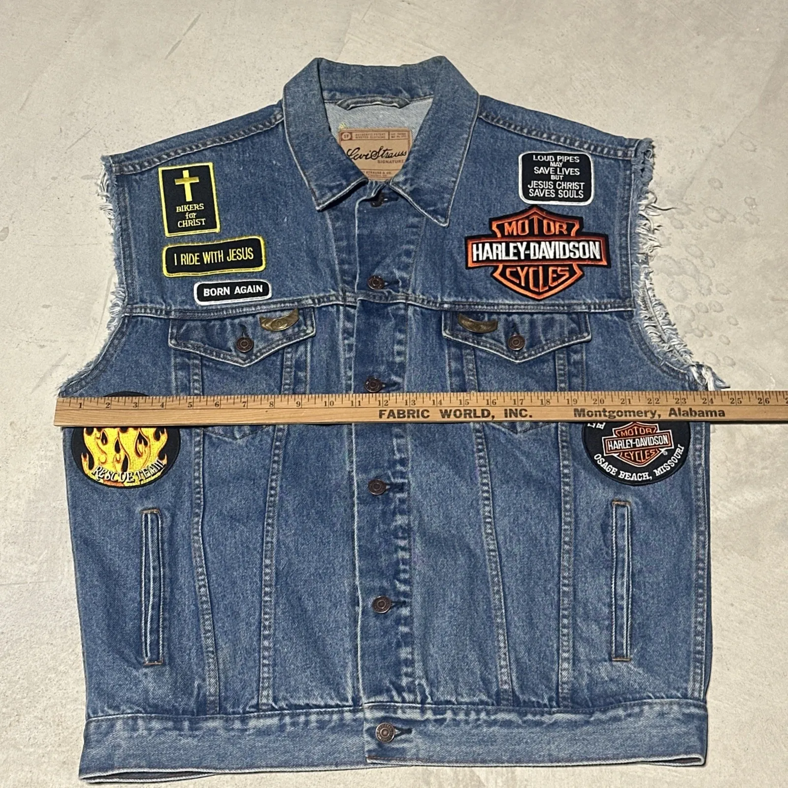 Vintage 90s Levi Denim Harley WWJD Riders For Christ CMC Patches Biker Vest HOG Blue Size L - Image 13