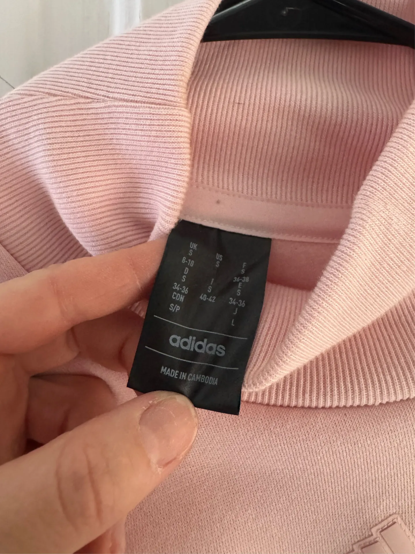 Adidas Cropped Sweatshirt - Image 3