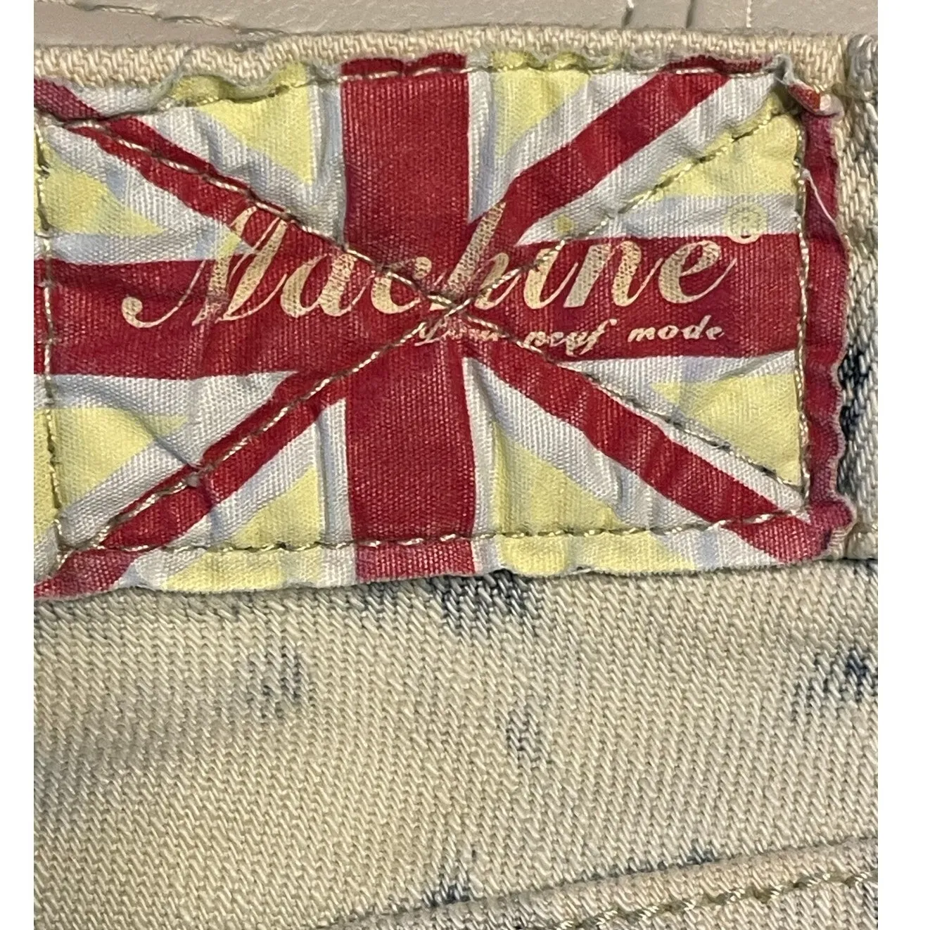 Machine Nouvelle Mode Y2K Bleached Denim Rhinestone Embellished Jeans size 29 - Image 4