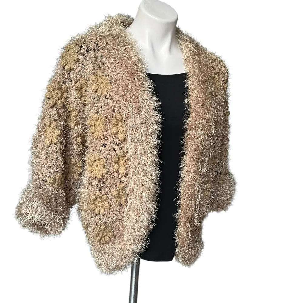 Talk Of The Walk Chunky Knit Crochet Inset Open Front Sweater Cardigan, Sz M Gold Size M - Image 7