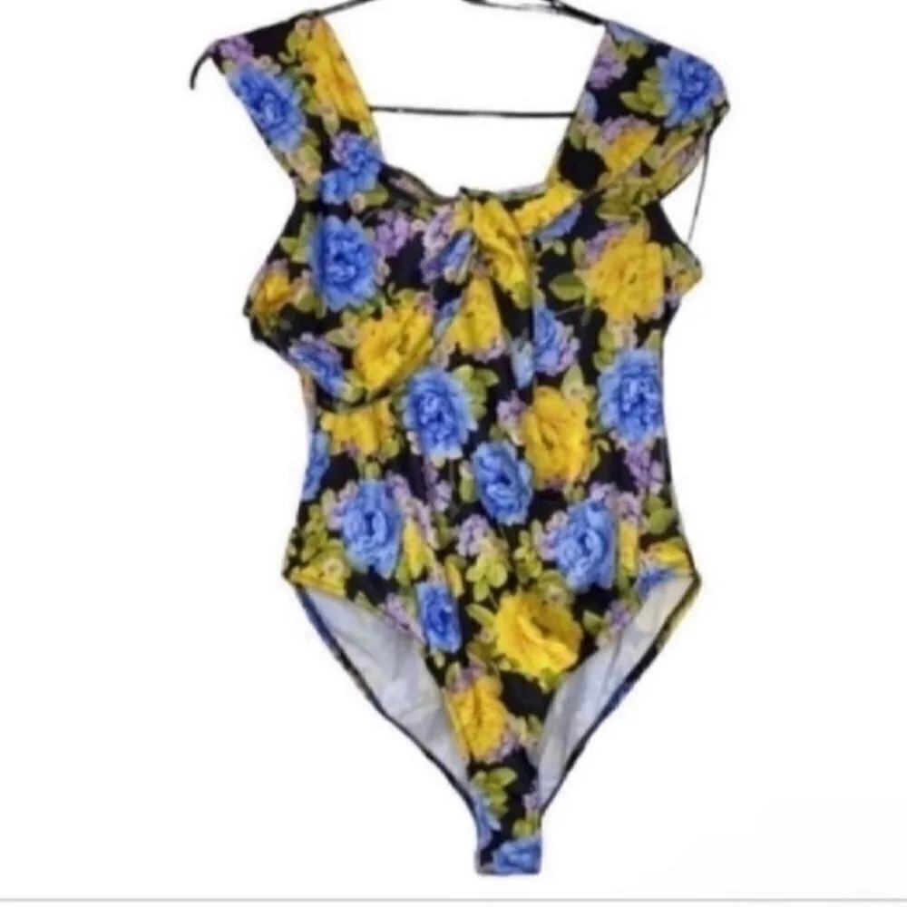 Zara Floral Print Bodysuit(Size Small) - Image 5