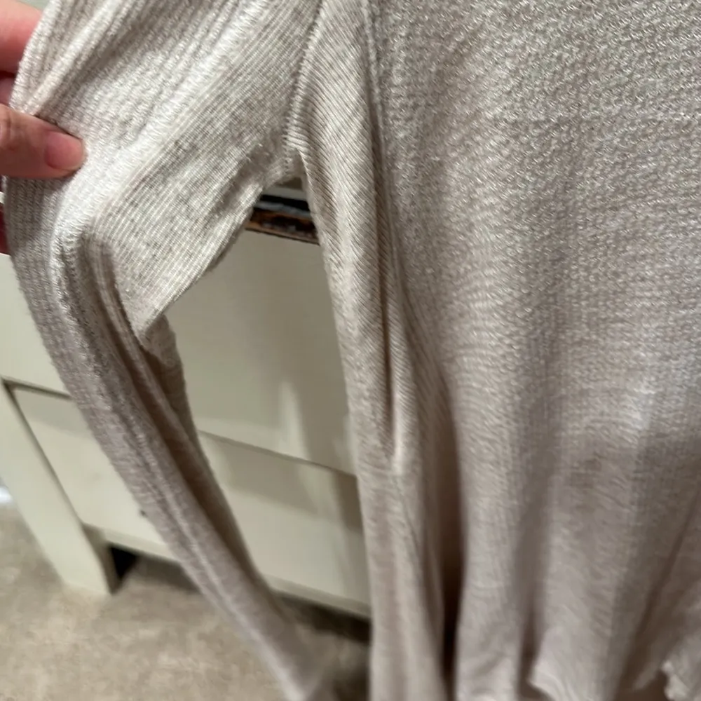 Free people waffle knit, long sleeve - Image 3