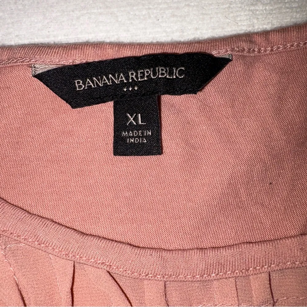 Banana Republic Pink Relaxed Short Sleeve T-Shirt - Image 2