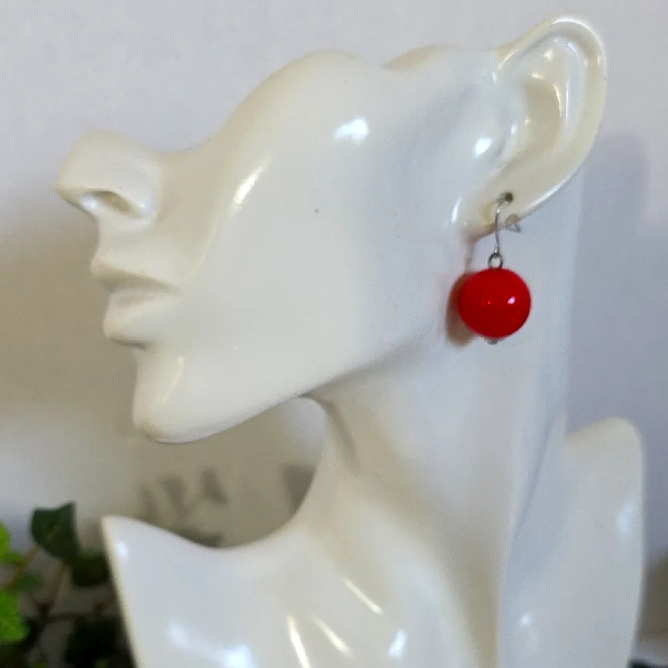 Chunky Red and Silver Bead Necklace With Statement Pendant and Earrings Set - Image 13