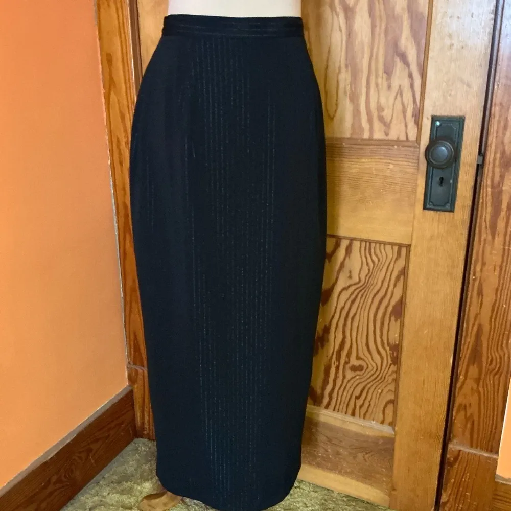Vtg 80s sparkly pin stripe maxi skirt Black Size 8 - Image 9