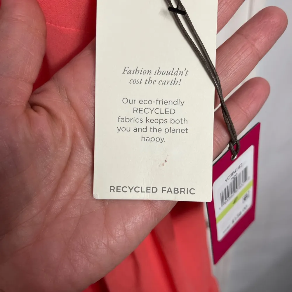 NWT Vince Camuto Chiffon Pleated Sleeve Float Dress, Size 4P - Image 6