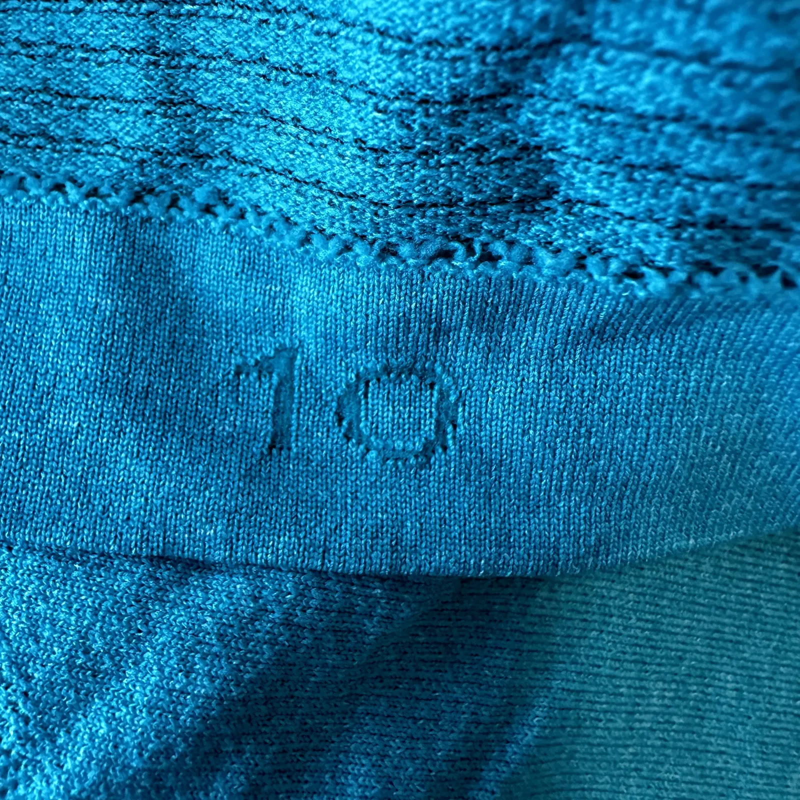 Lululemon Swiftly Tech Racerback Seamless Silverescent Heathered Blue Tropics 10 - Image 4