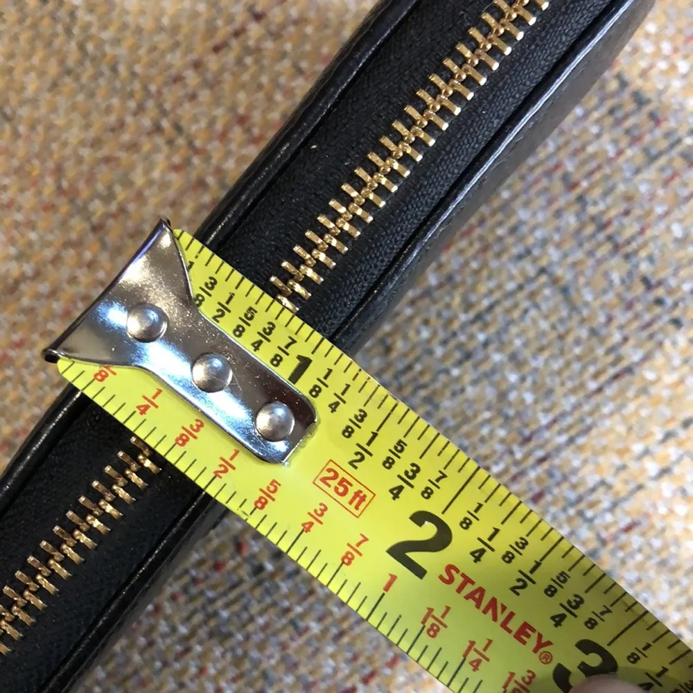 TORY BURCH Black Tumbled Leather Full Zip Continental Wallet - Image 12