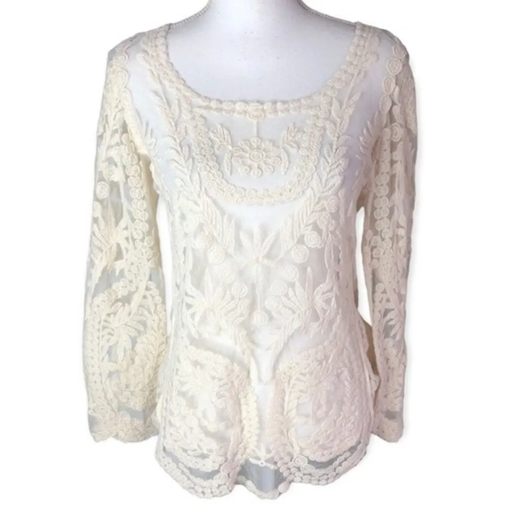 You Are Not Alone Ivory Lace Crochet Mesh Long Sleeve Top White Size L - Image 3