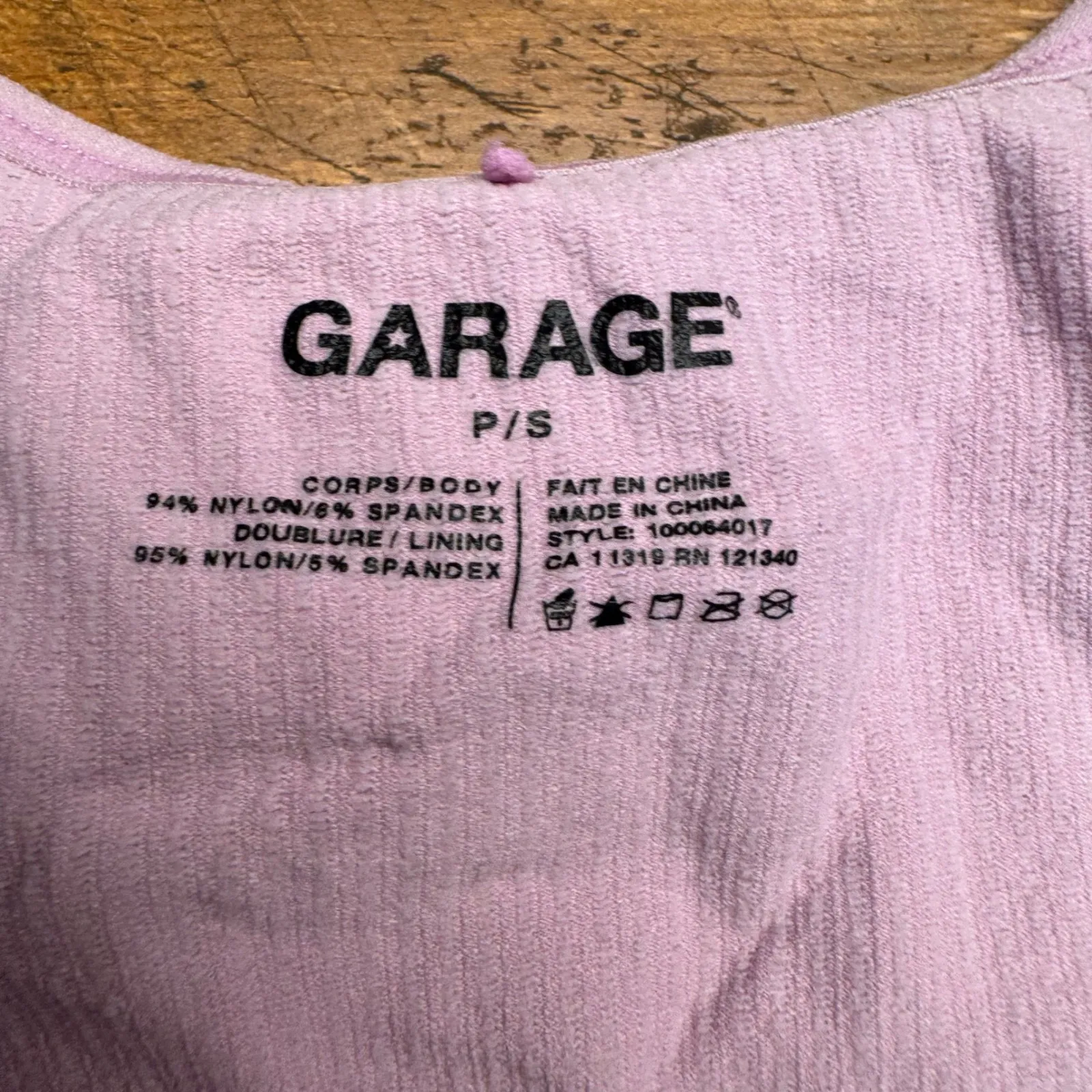 GARAGE Ribbed Cropped Tank Top Lilac Purple P S V Neck Sleeveless Seamless - Image 2