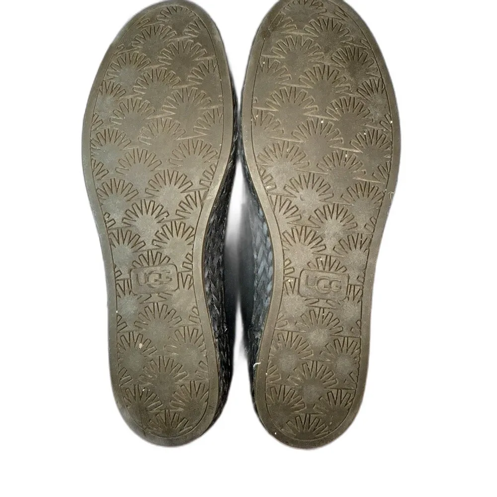 UGG Australia Women's Varney Black Suede Moccasin Ankle Booties 1104653 Size 7 - Image 8