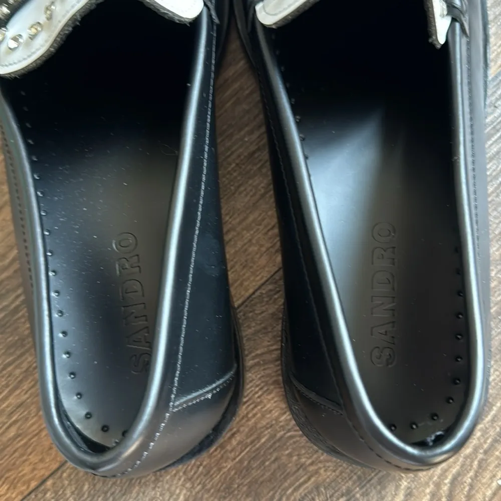 TWO-TONE STUDDED LOAFERS - Image 8