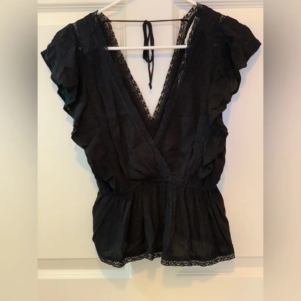 Abercrombie & Fitch Elegant Black Lace Trimmed Women's Top.      Size-Small - Image 2