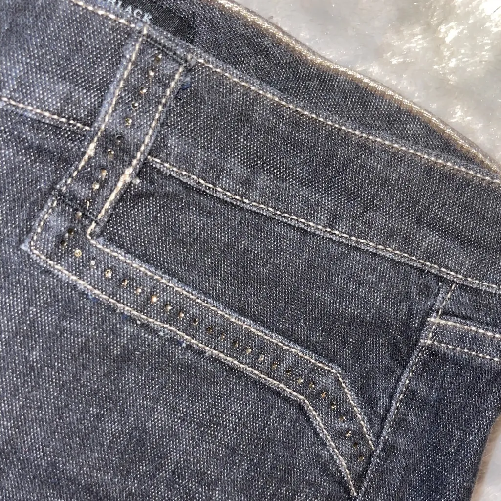 White House Black Market Dark Wash Blue Flare Jeans - Size 6R - Image 3