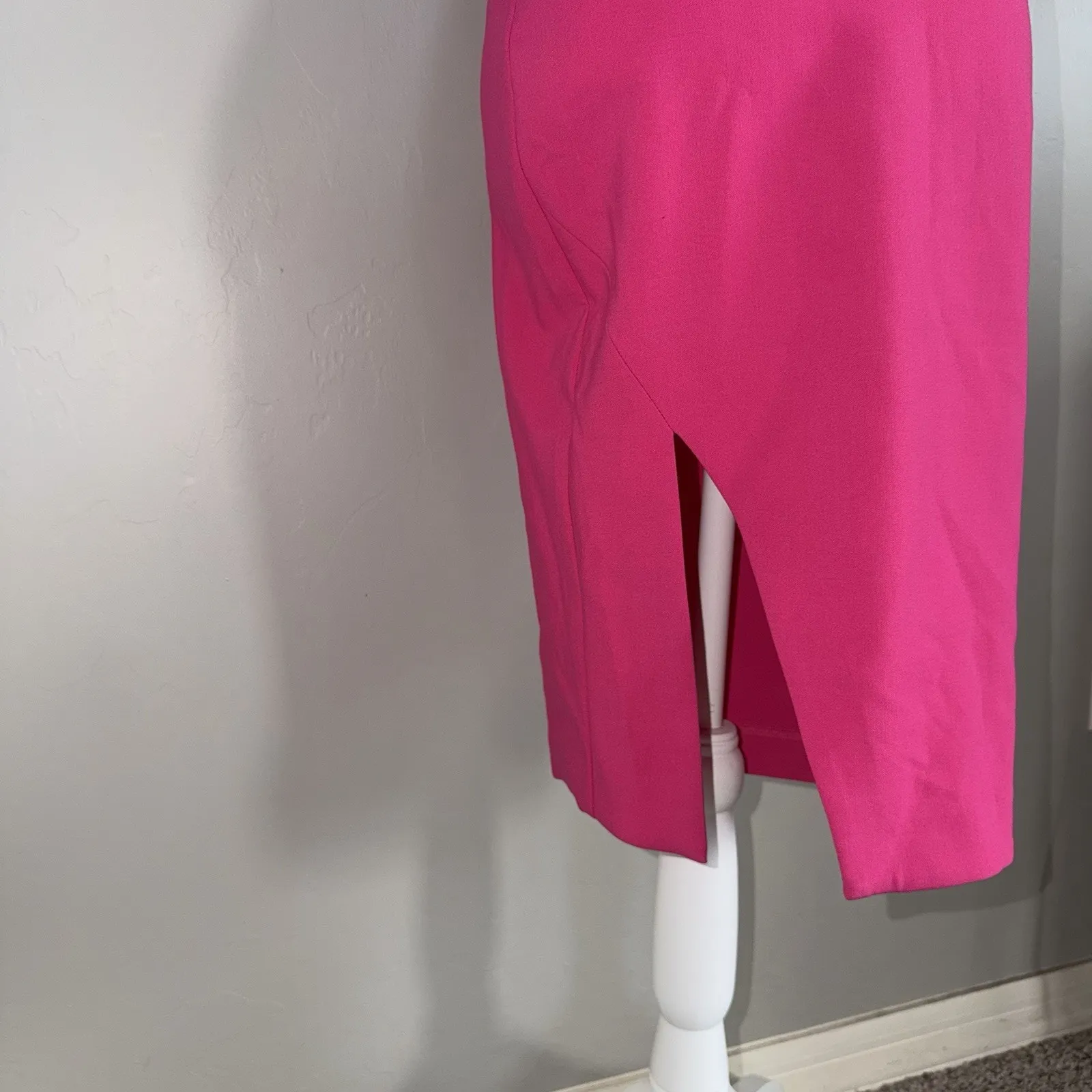 Likely  Packard Dress Woman’s Size 4 Fuchsia One Shoulder Side Slit - Image 5