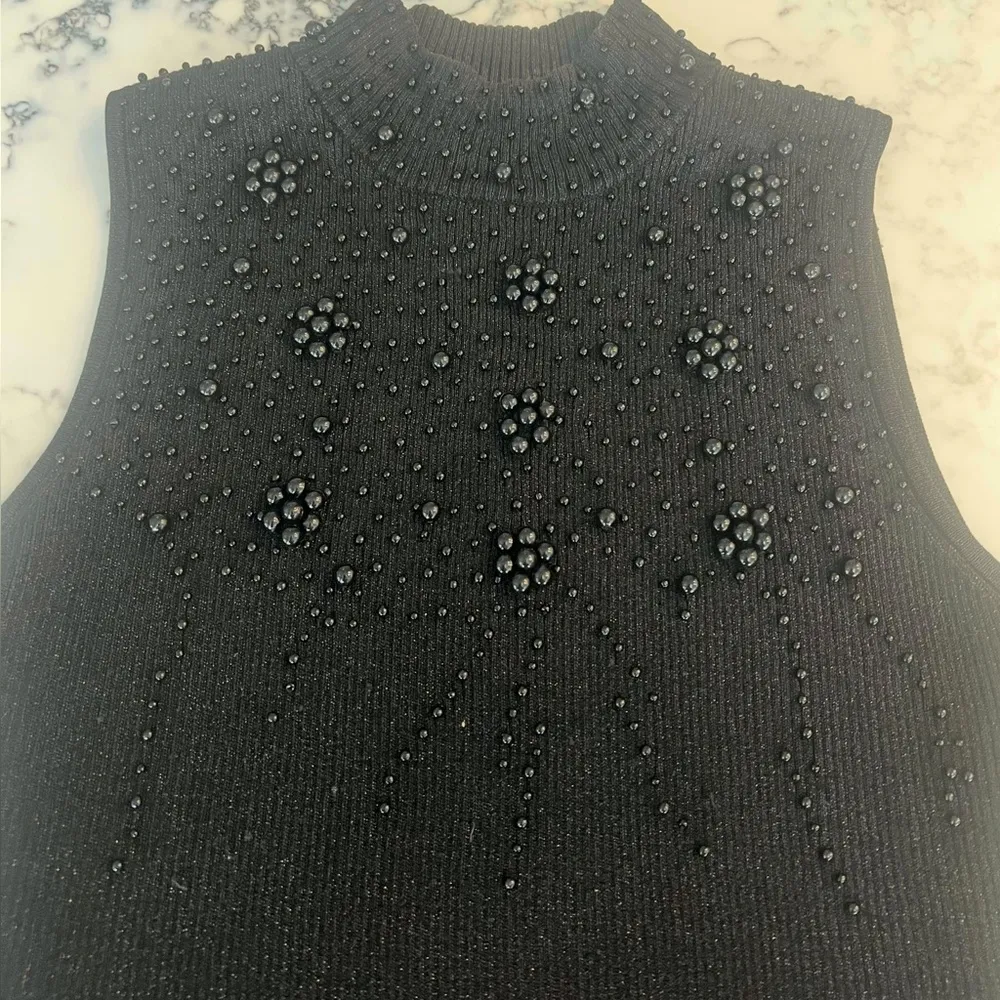 Grace Elements Metallic Ribbed Beaded Pearl Black Sleeveless Sweater Top Medium - Image 7