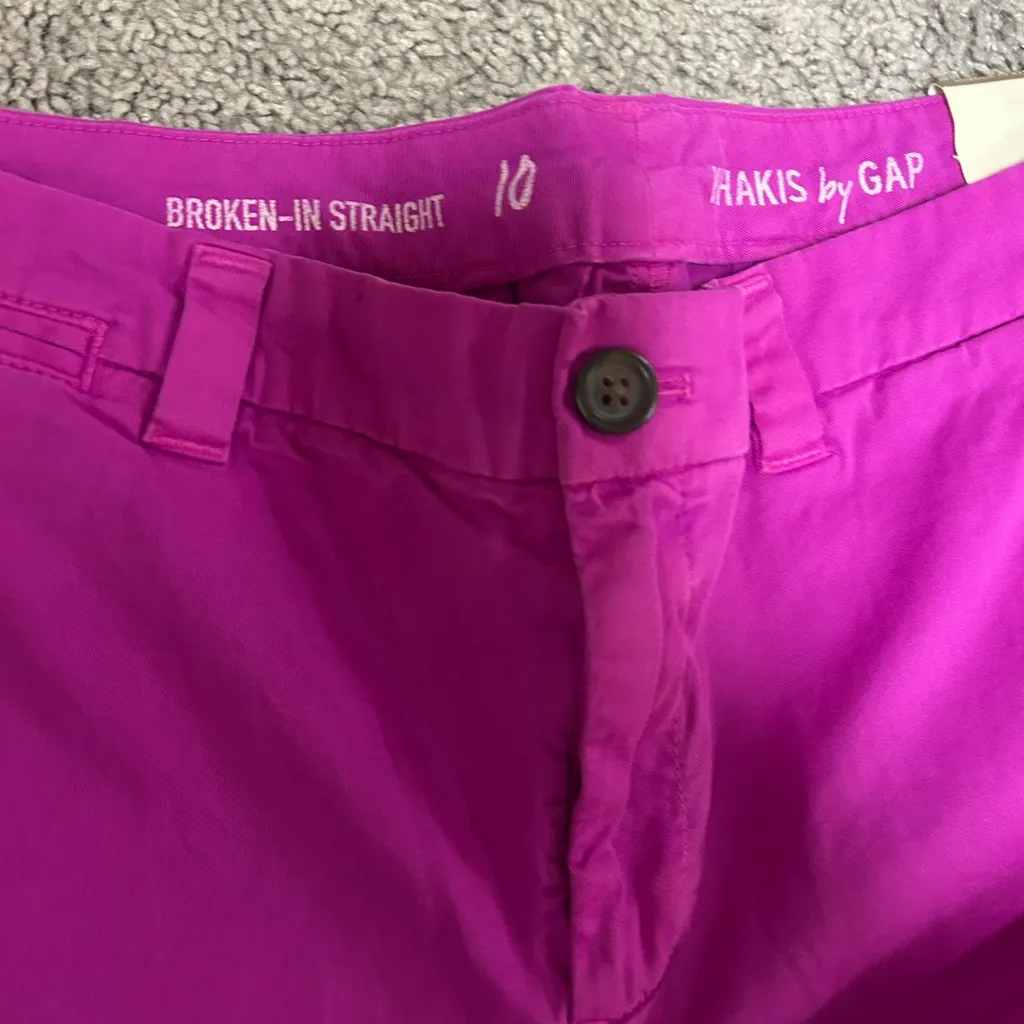 Broken-In Straight Khakis by GAP NWT size 10 - Image 3