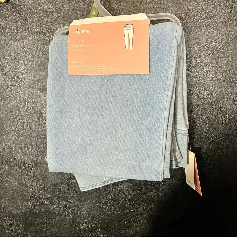 Destination Maternity Jeggings Size XL‎ Blue - Image 2