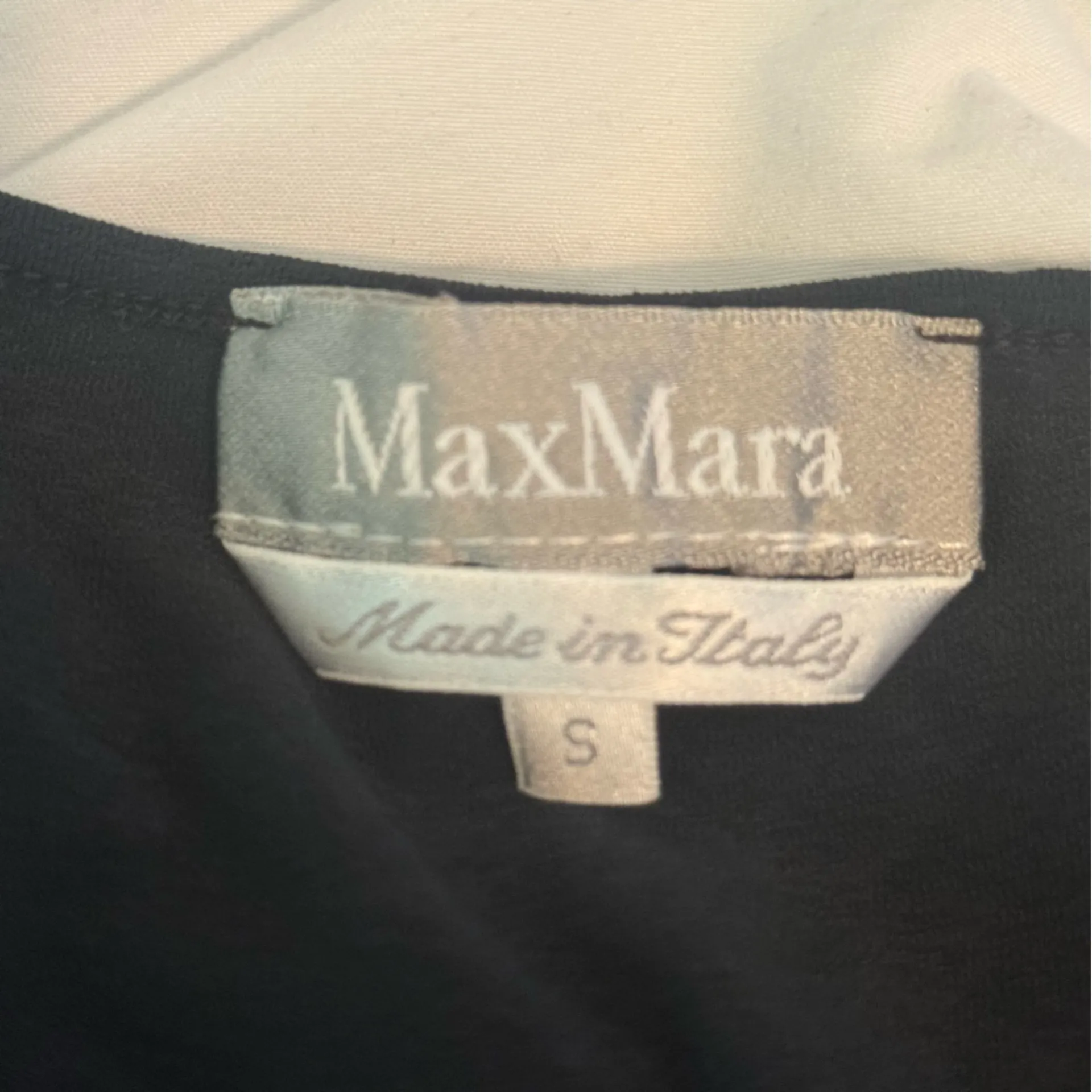 Maxmara Black Scoop Neck Tank - Image 4