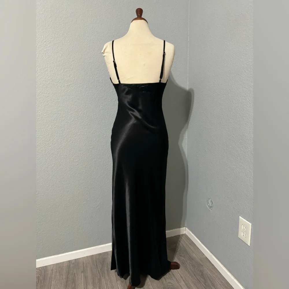 Zara Bloggers Fav Black Satin Effect Rhinestone V-Neck Midi ChristmasDress Sz M - Image 12