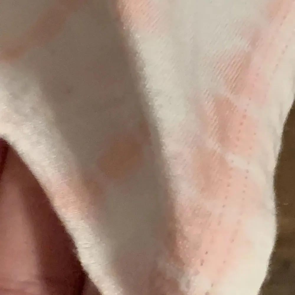 NWOT  Shirt Size Medium Pink Tye-Dye Slit in Back - Image 8