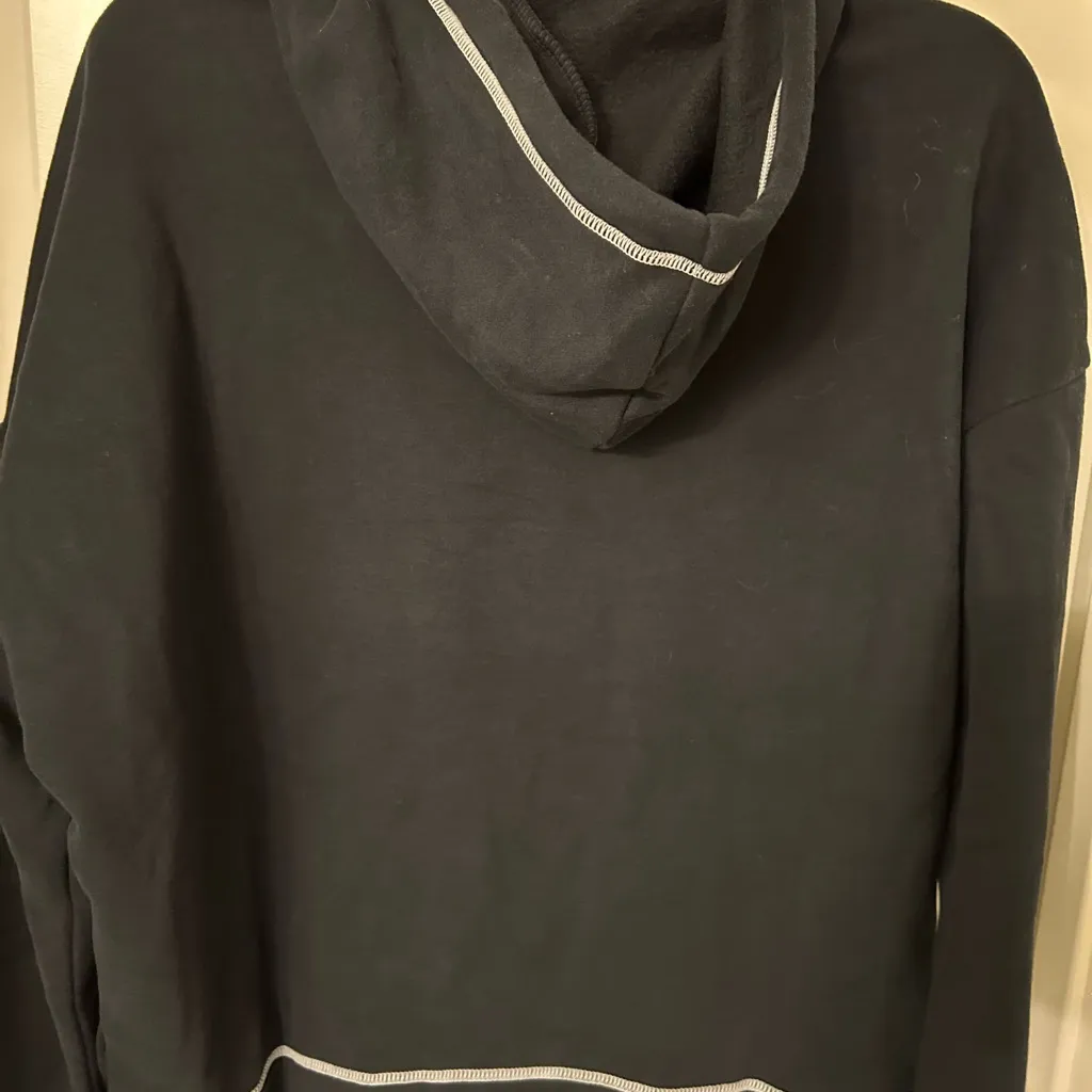 Yitty Major Label EP Black Hoodie - Image 3