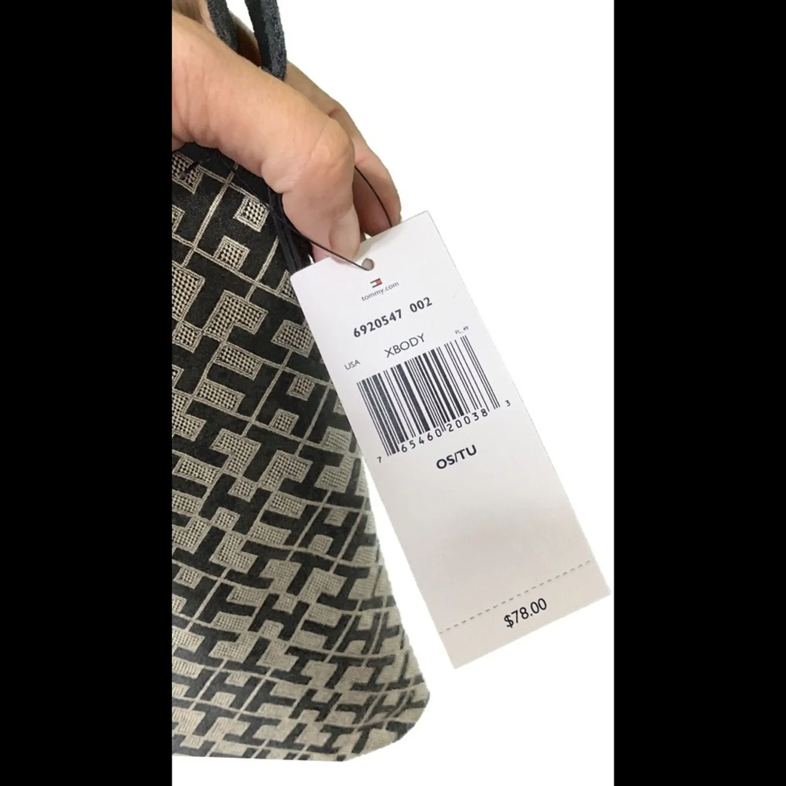 Tommy Hilfiger Signature TH Crossbody Purse NEW - Image 3