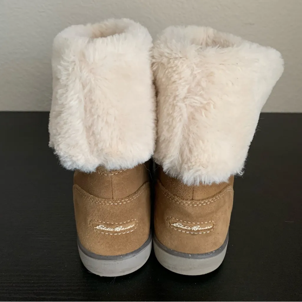 Womans Tan Fur Eddie Bauer Ankle Boots Size 10 - Image 4