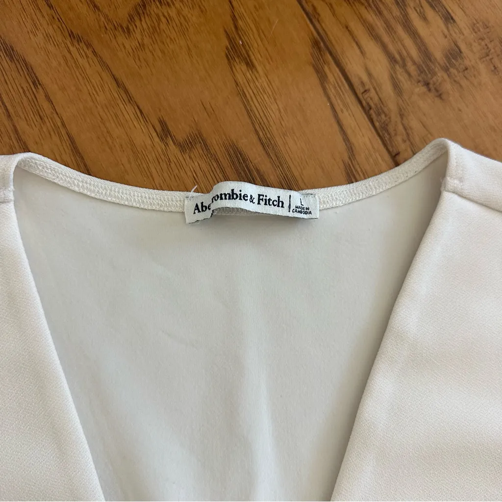 Abercrombie & Fitch Off-White Cream Women’s Large Vneck Corset Bodysuit - Image 3