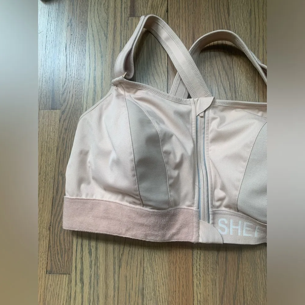 Shefit 4luxe sports bra Size undefined - Image 2