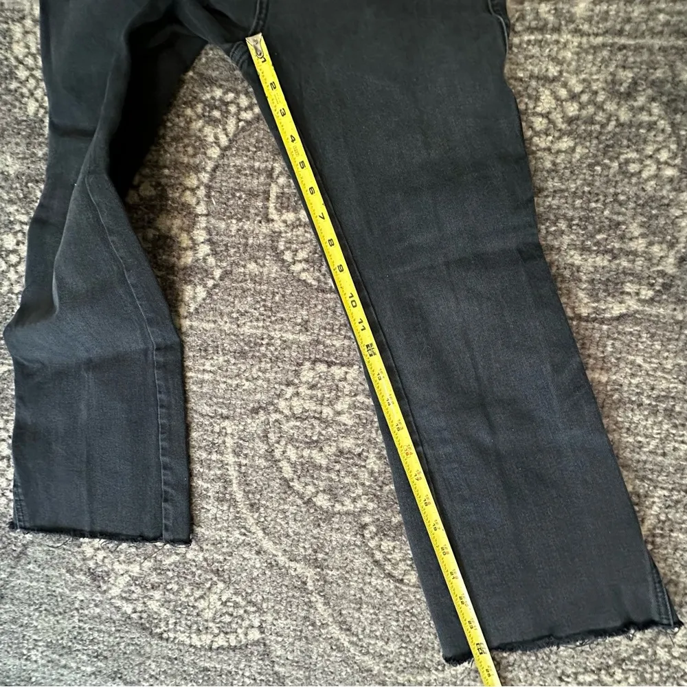 Free People Denim Women’s Size 26 Black Wash Rita Raw Edge Cropped Flare Jeans - Image 10