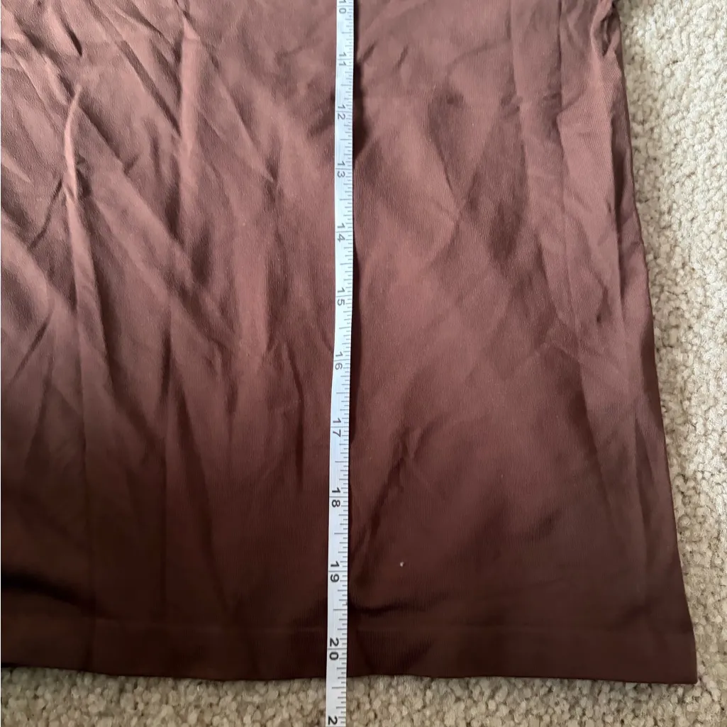 SKIMS Brown Mock Neck Long layer Sleeve Stretch Top Nylon Elastane Size Large - Image 12
