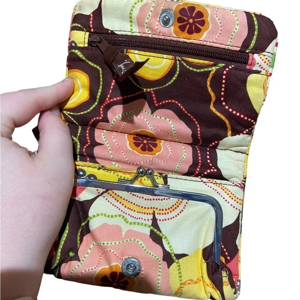 Vera Bradley Carry It All Wristlet Wallet Buttercup‎ - Image 2