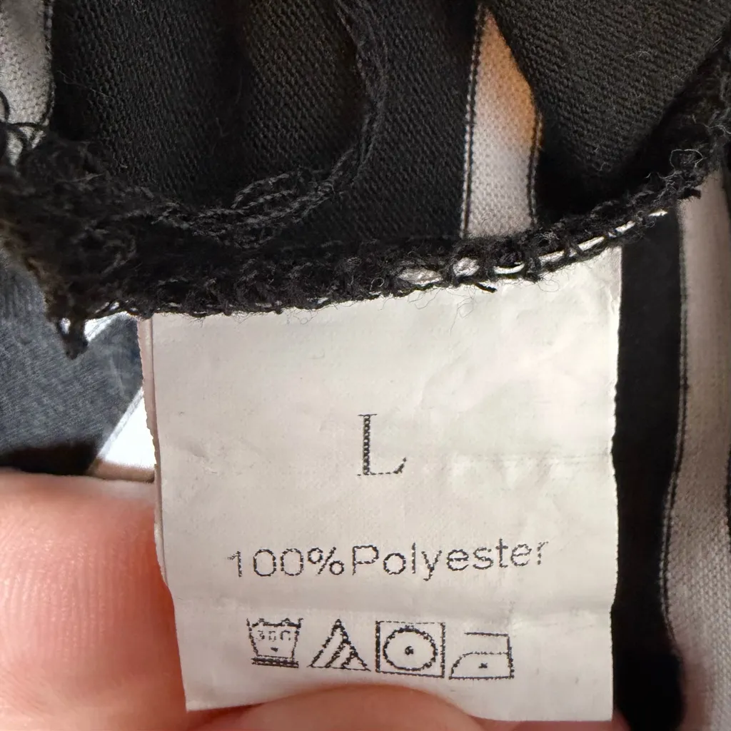 Black and White Striped Midi T-shirt Dress with Side Slits - Size Large - Image 9